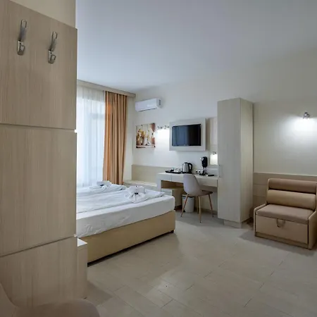 Perla First Line Nesebar