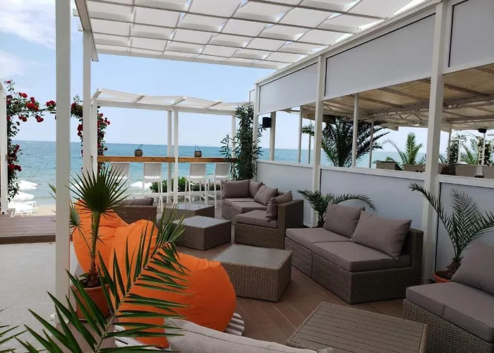 Lejlighed Perla First Line *