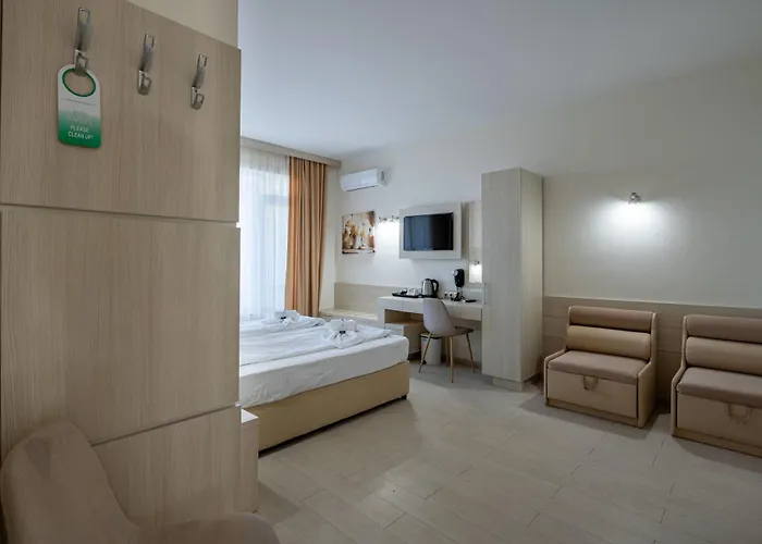 Perla First Line Nessebar